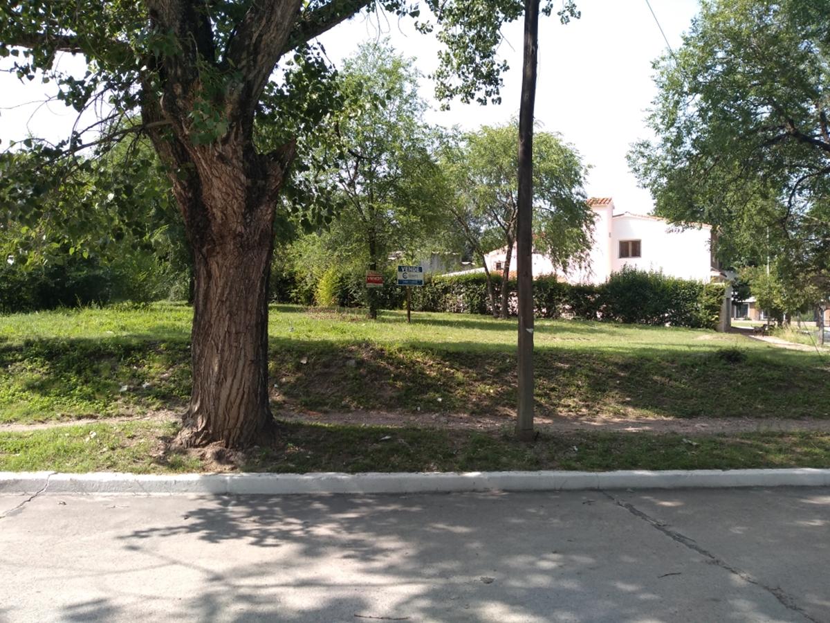 TERRENO EN VILLA GIARDINO - EXCELENTE UBICACIÓN