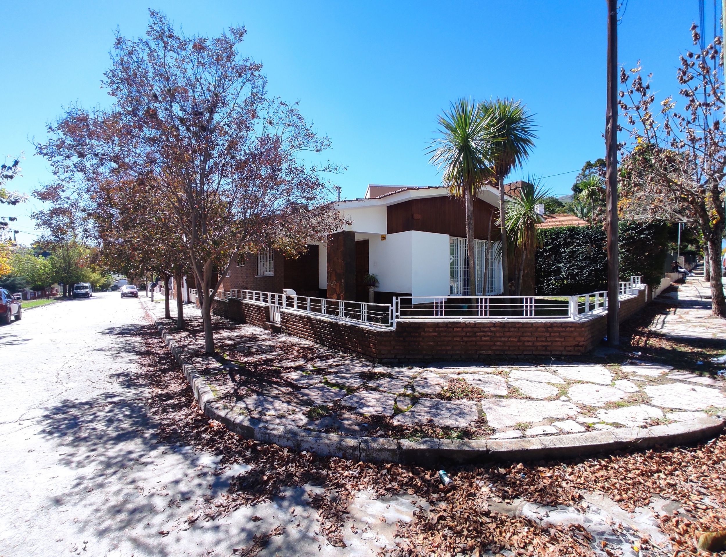 CHALET B° VILLA EDEN - LA FALDA