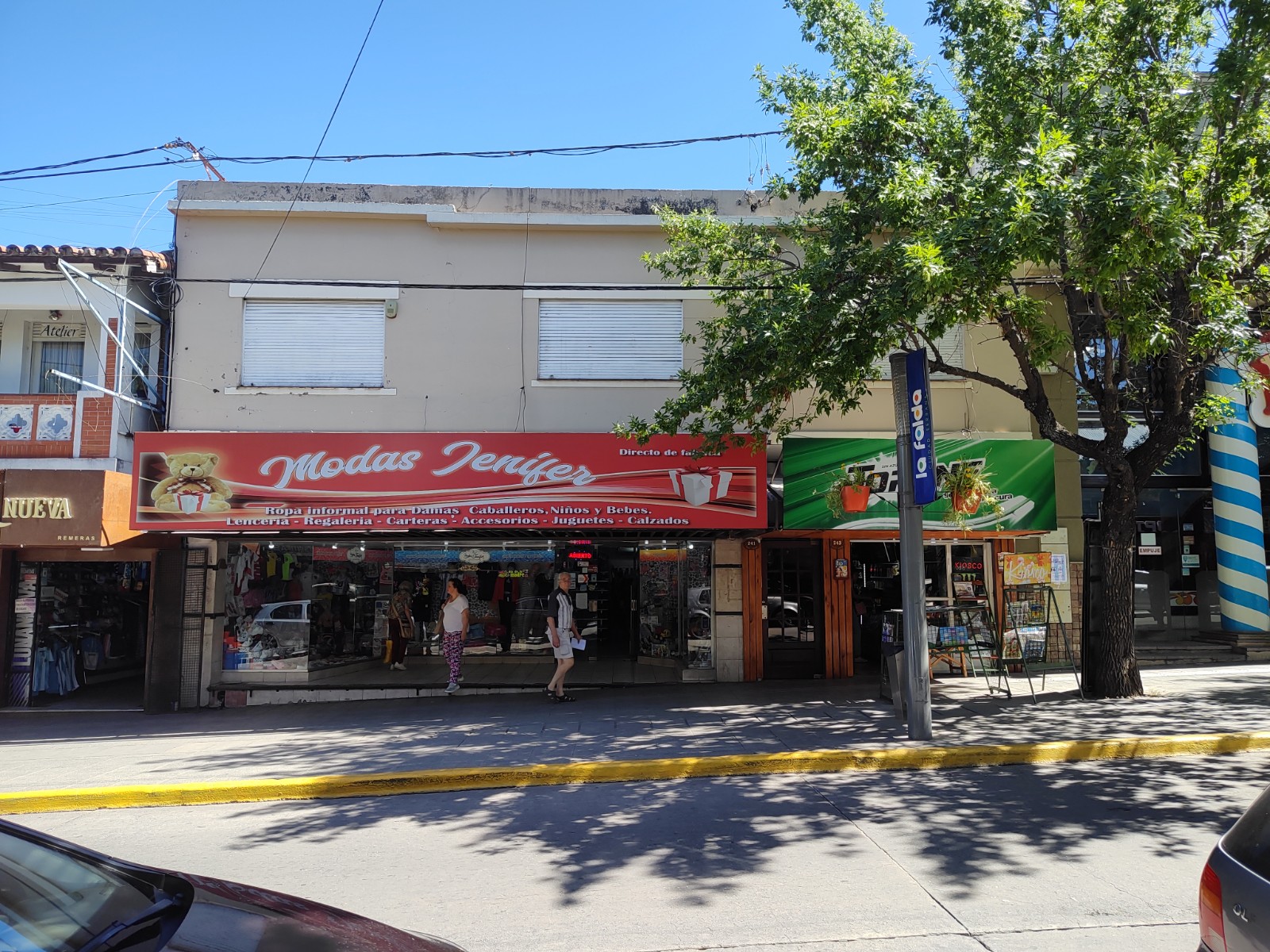 DEPARTAMENTO B° CENTRO - AV. EDEN - LA FALDA.-