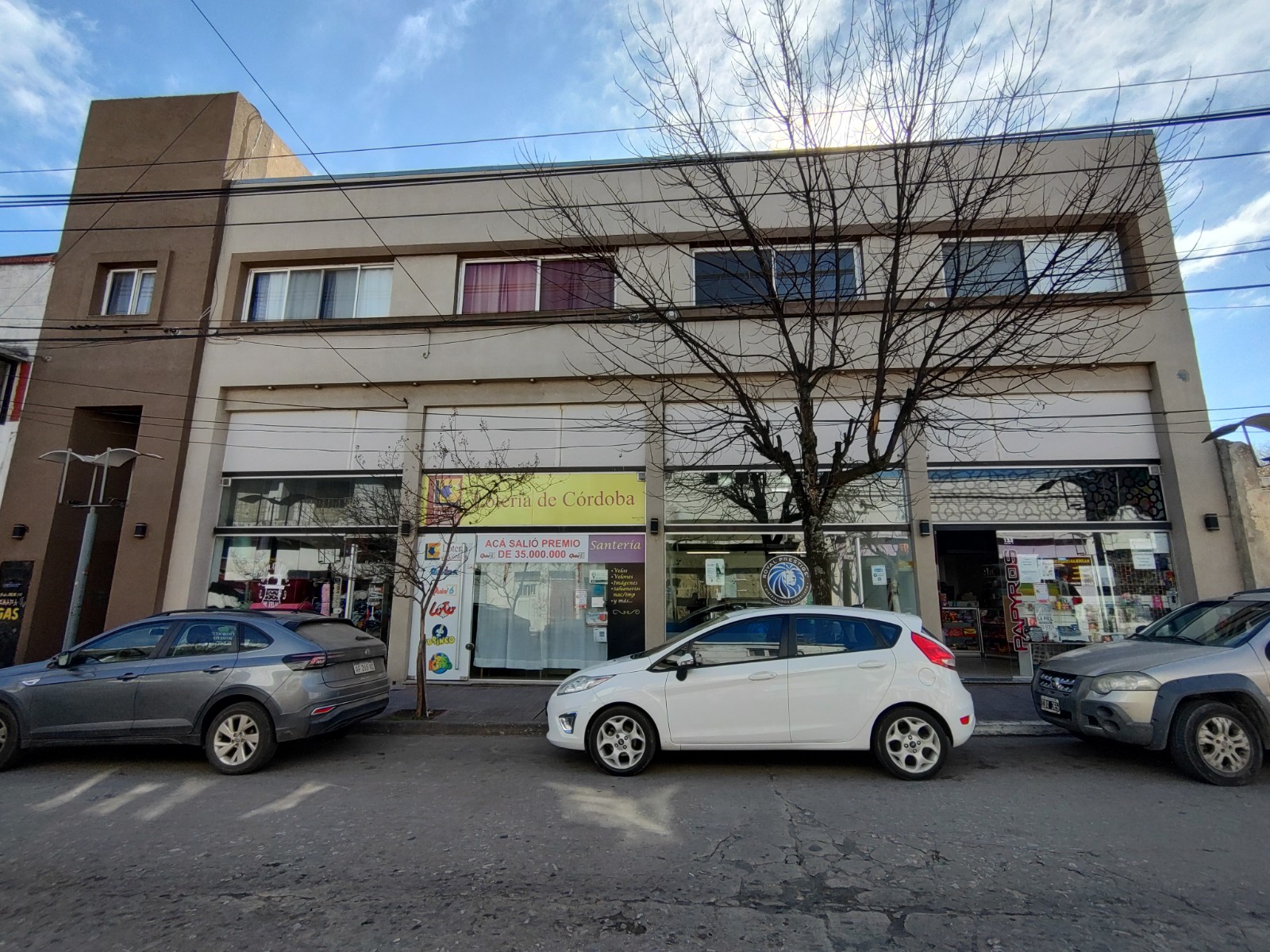 DEPARTAMENTO B° CENTRO - LA FALDA.-