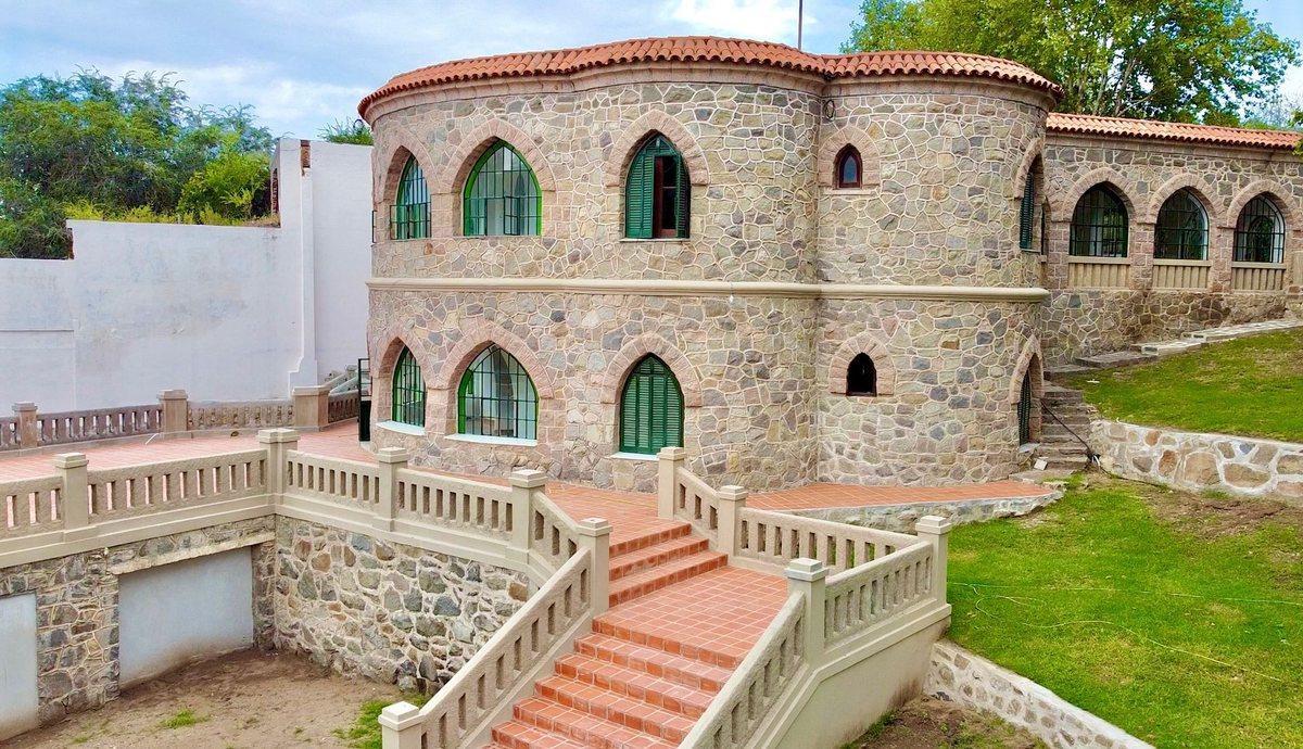 HOSTERIA "LAS PIEDRAS" - LA FALDA.-