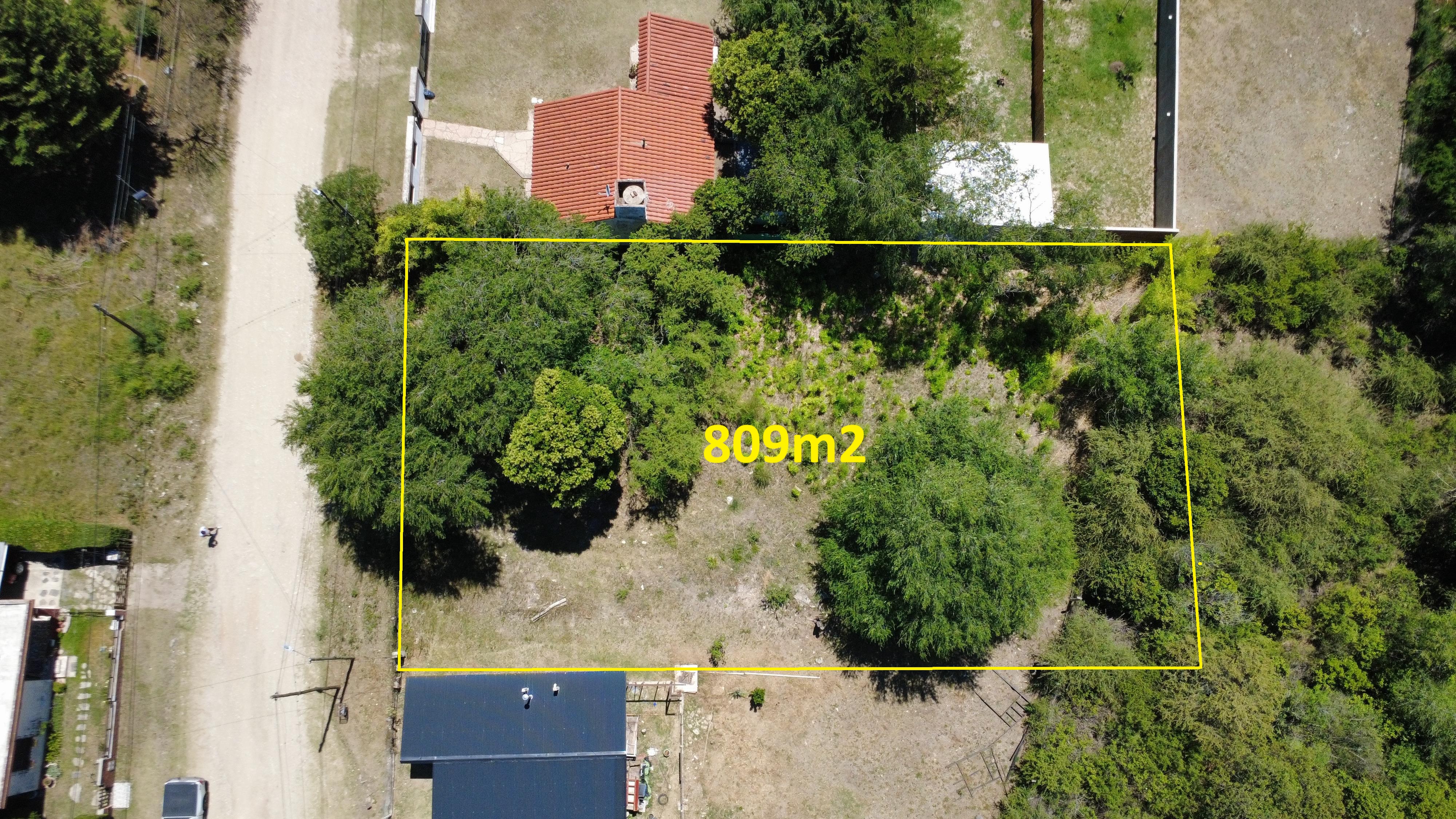 TERRENO B° SANTA ROSA - LA FALDA.-