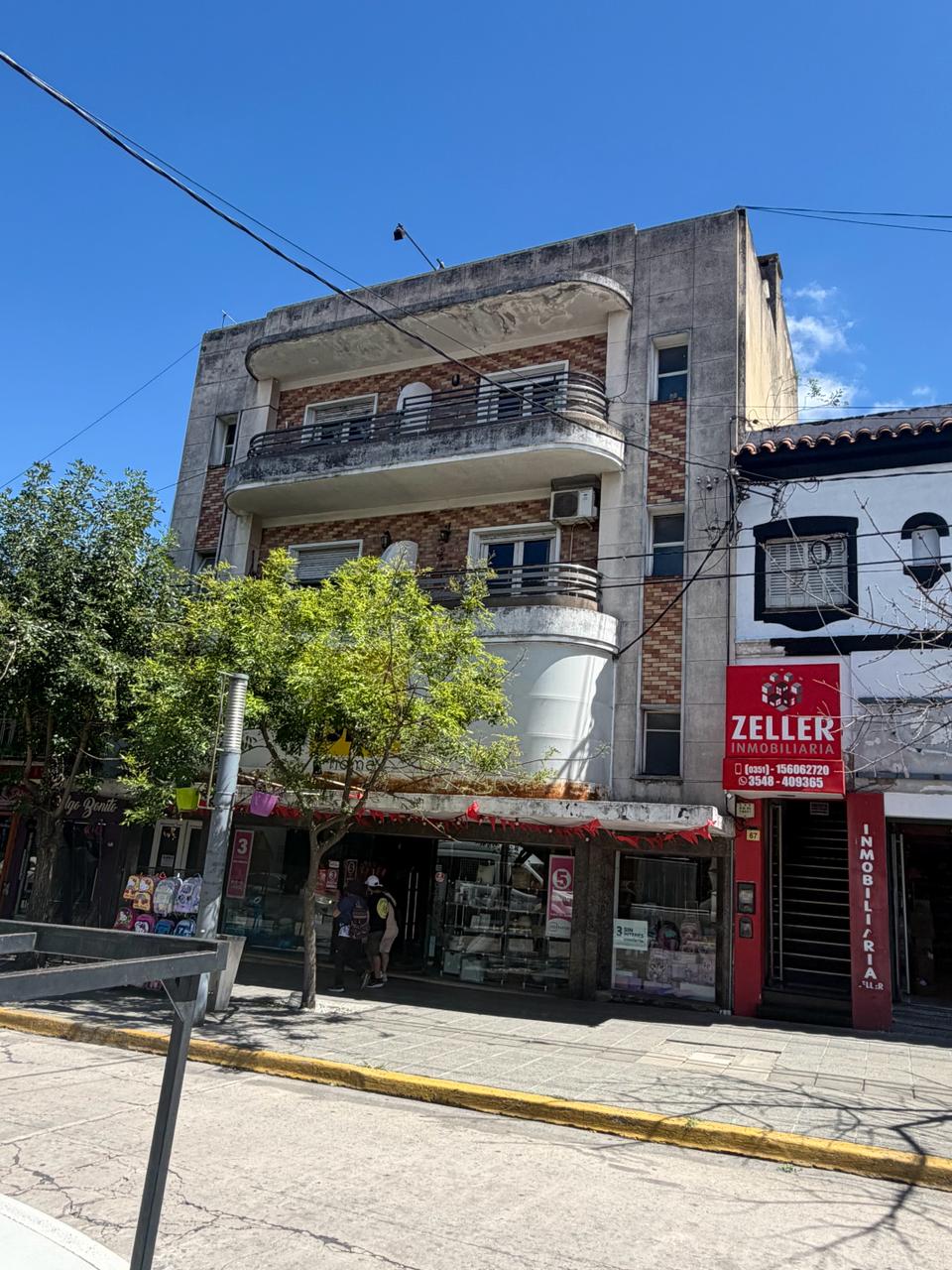 DEPARTAMENTO B° CENTRO - LA FALDA.-