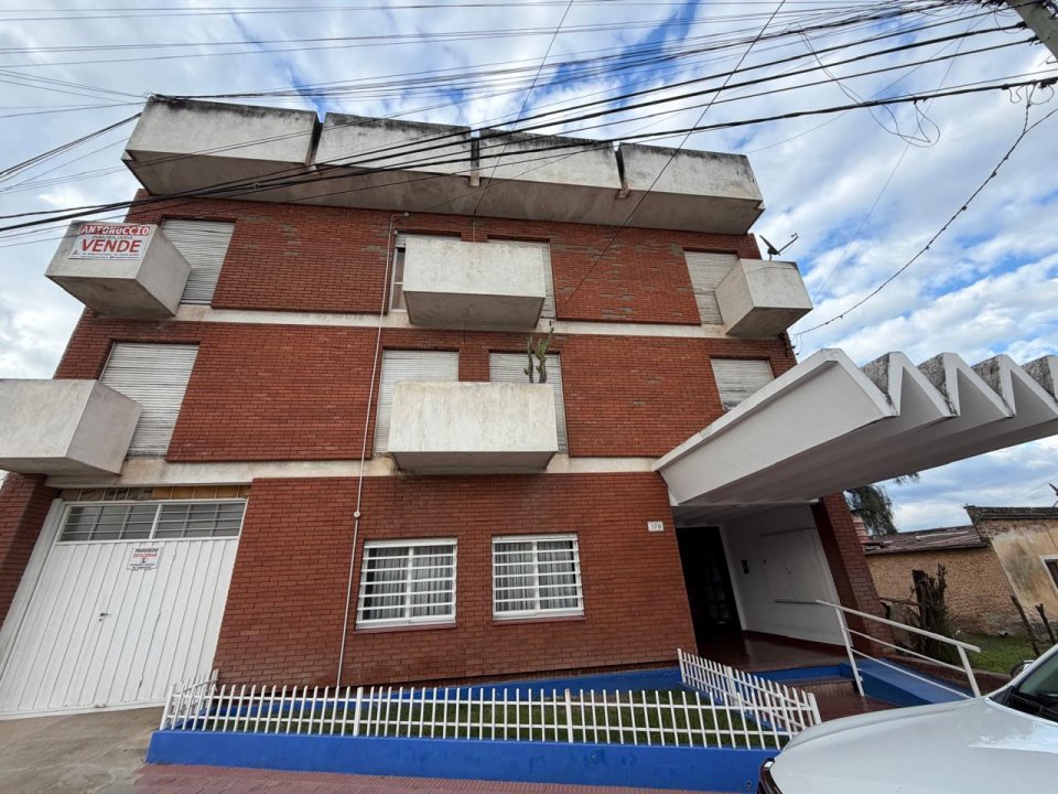 DEPARTAMENTO B° CENTRO - LA FALDA.-